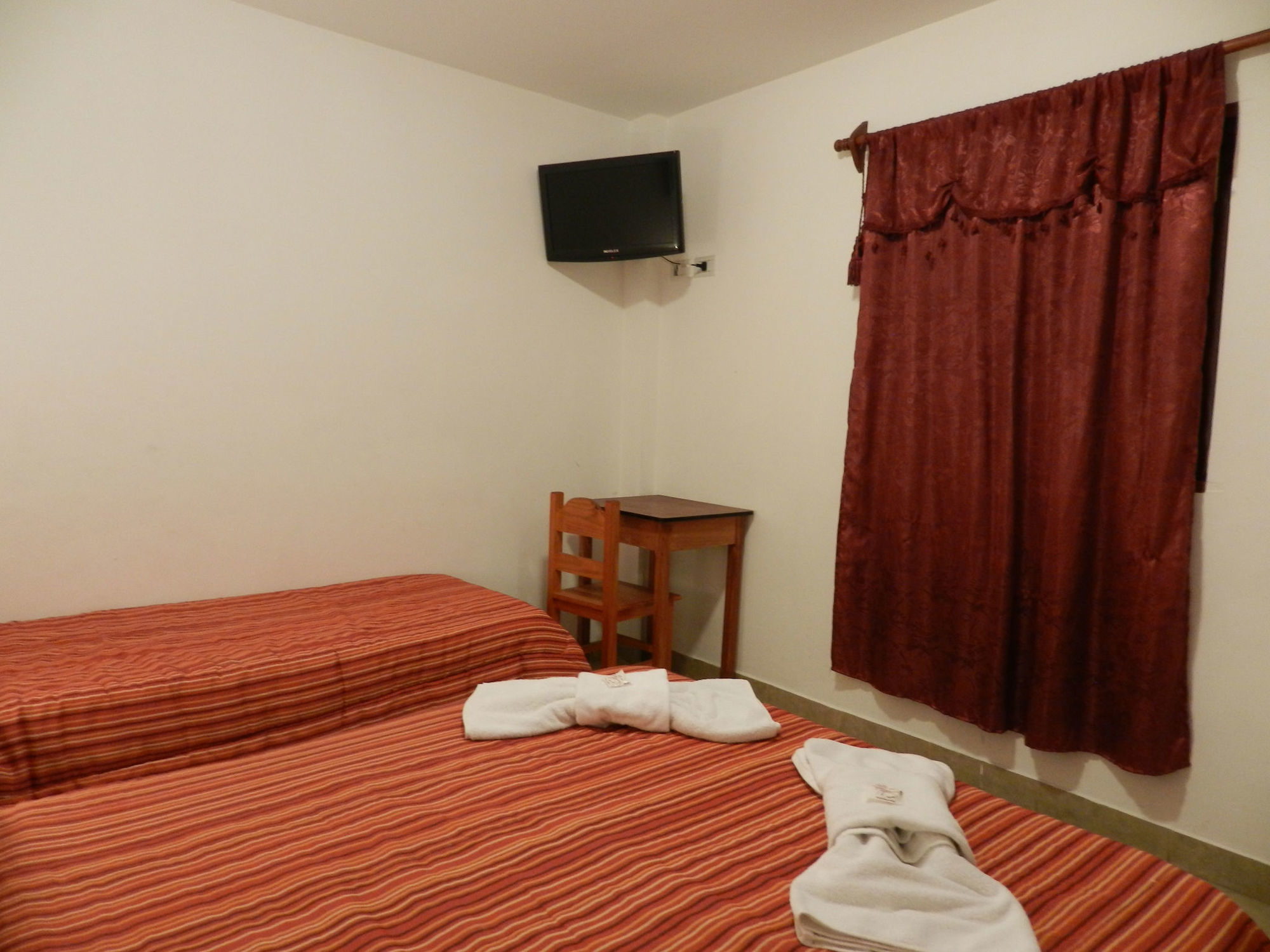 Hotel Buenos Aires Salta Bagian luar foto