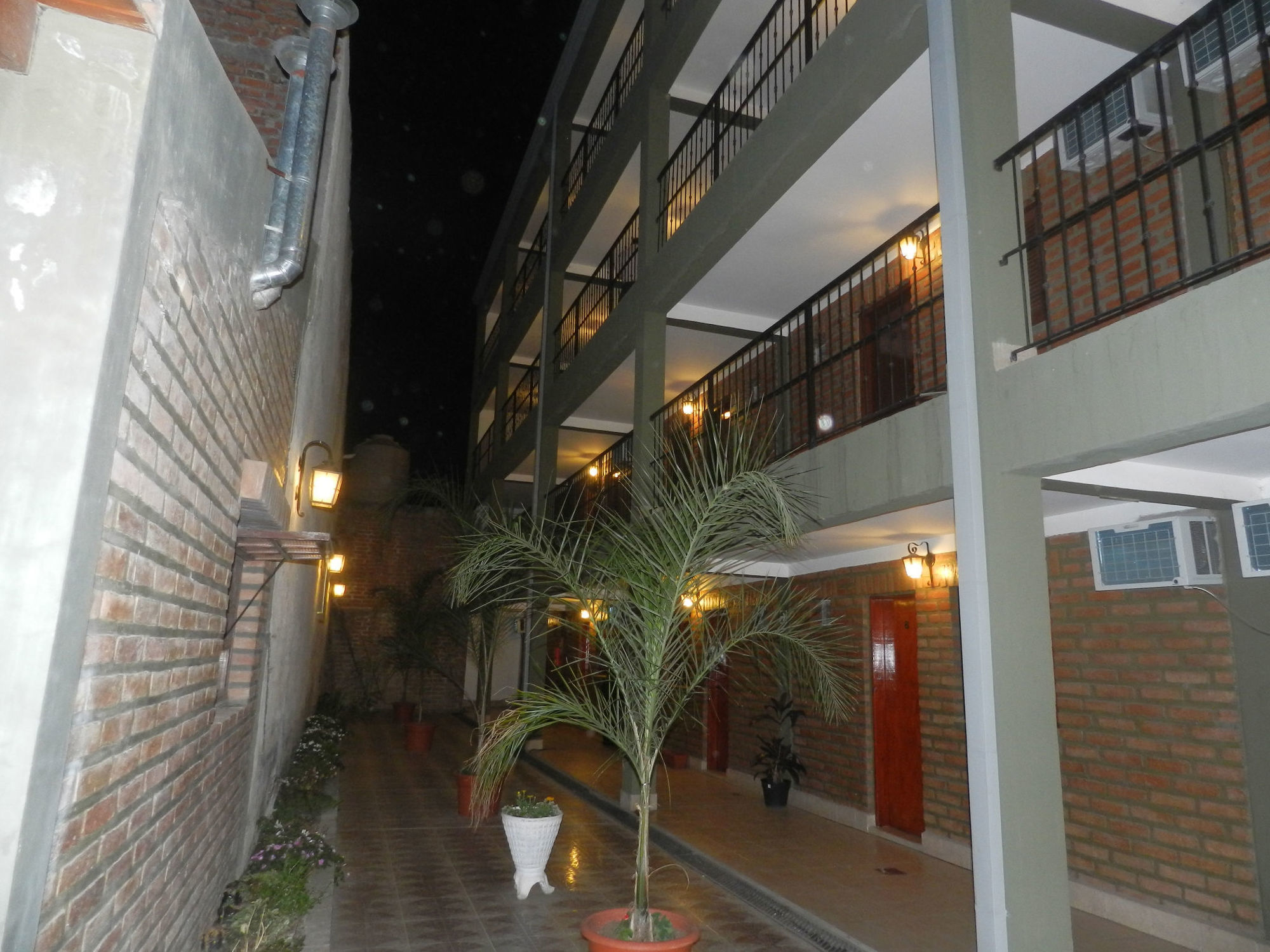 Hotel Buenos Aires Salta Bagian luar foto